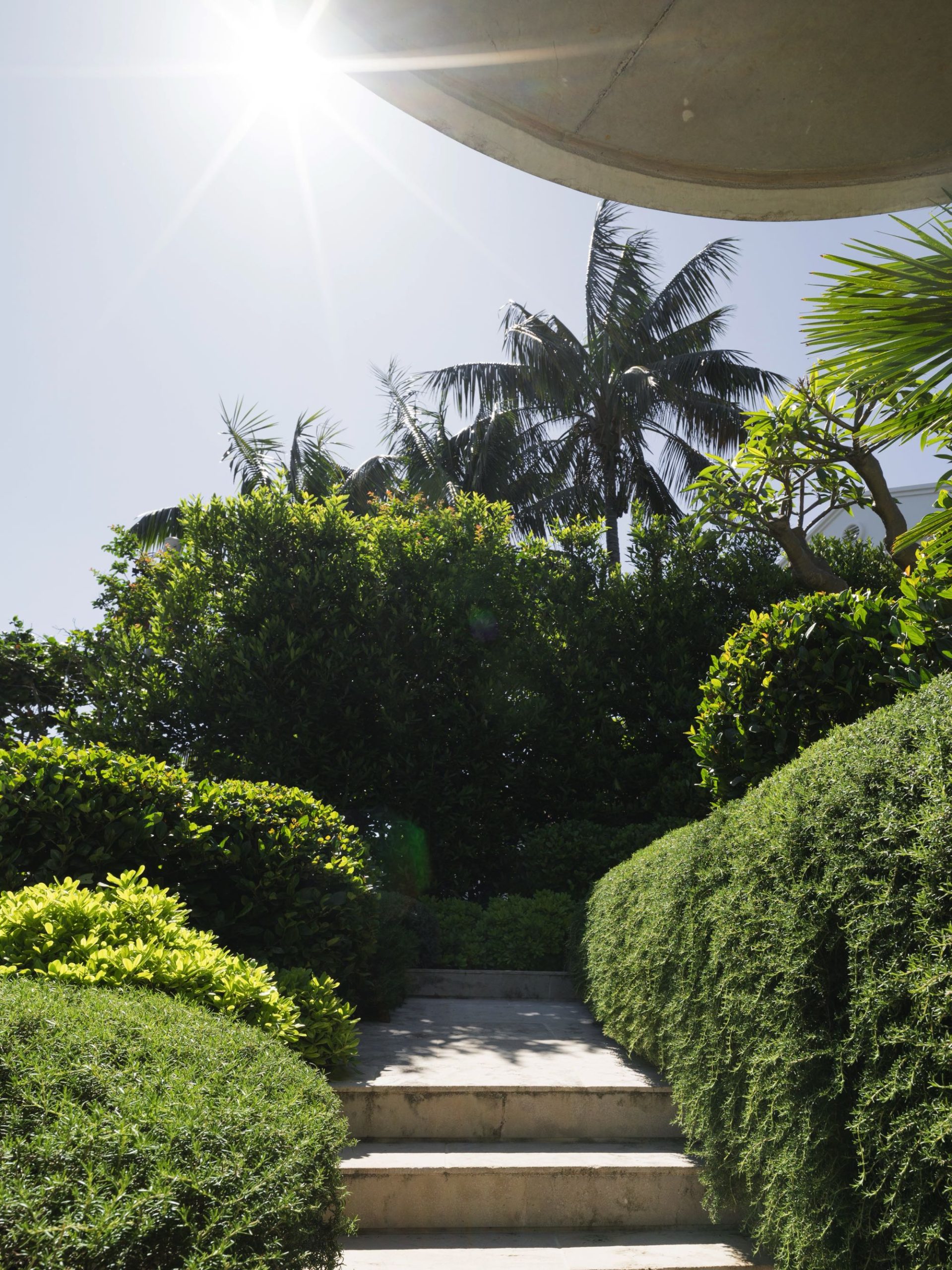 Myles Baldwin Gdn 76 0207 HR